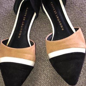 Black & Tan Pointed Toe Flats